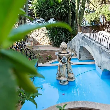 Spectacular With Pool And Tennis Court فيلة Bahar ic-Caghaq