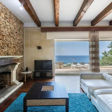 Spectacular With Pool And Tennis Court Vila